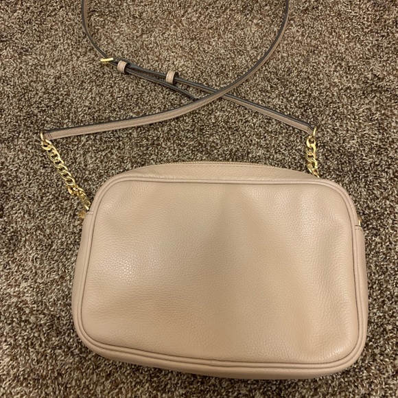 Michael Kors Crossbody - Picture 3 of 4